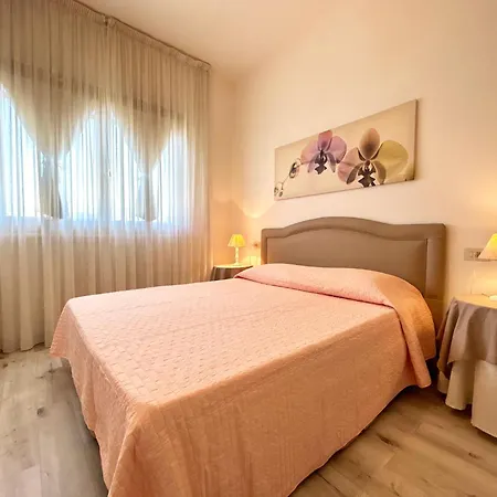 Stefano By Interhome Forte dei Marmi