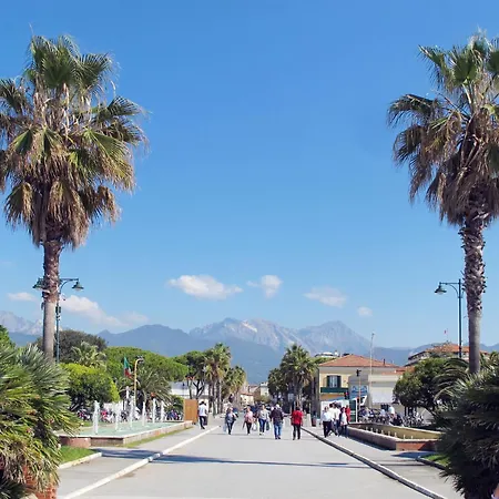 Stefano By Interhome Forte dei Marmi