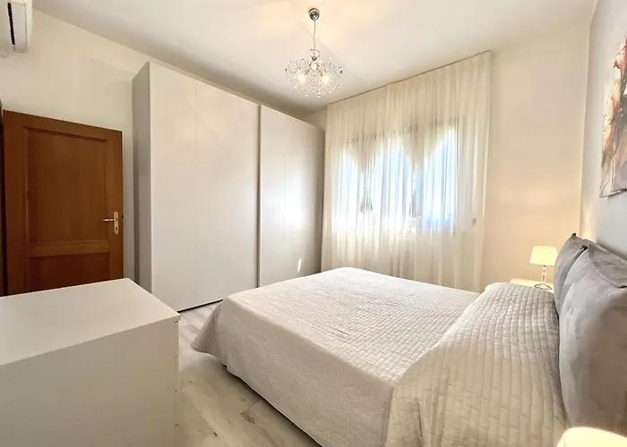 Stefano By Interhome Villa Forte dei Marmi