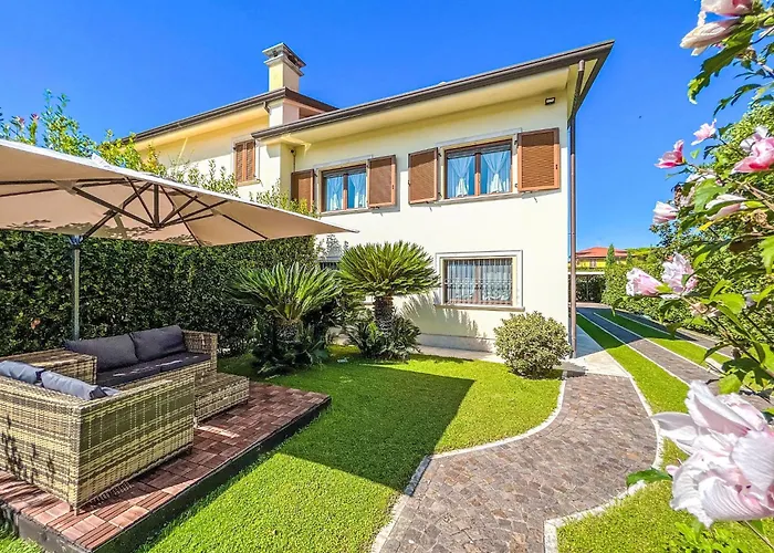Villa Stefano By Interhome Forte dei Marmi